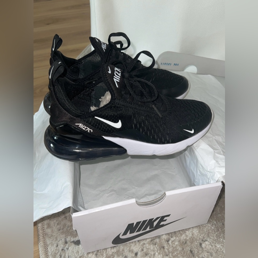 Nike Air Max 270